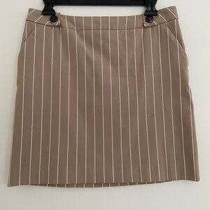 “Simple” Tan Pencil Skirt with Pockets